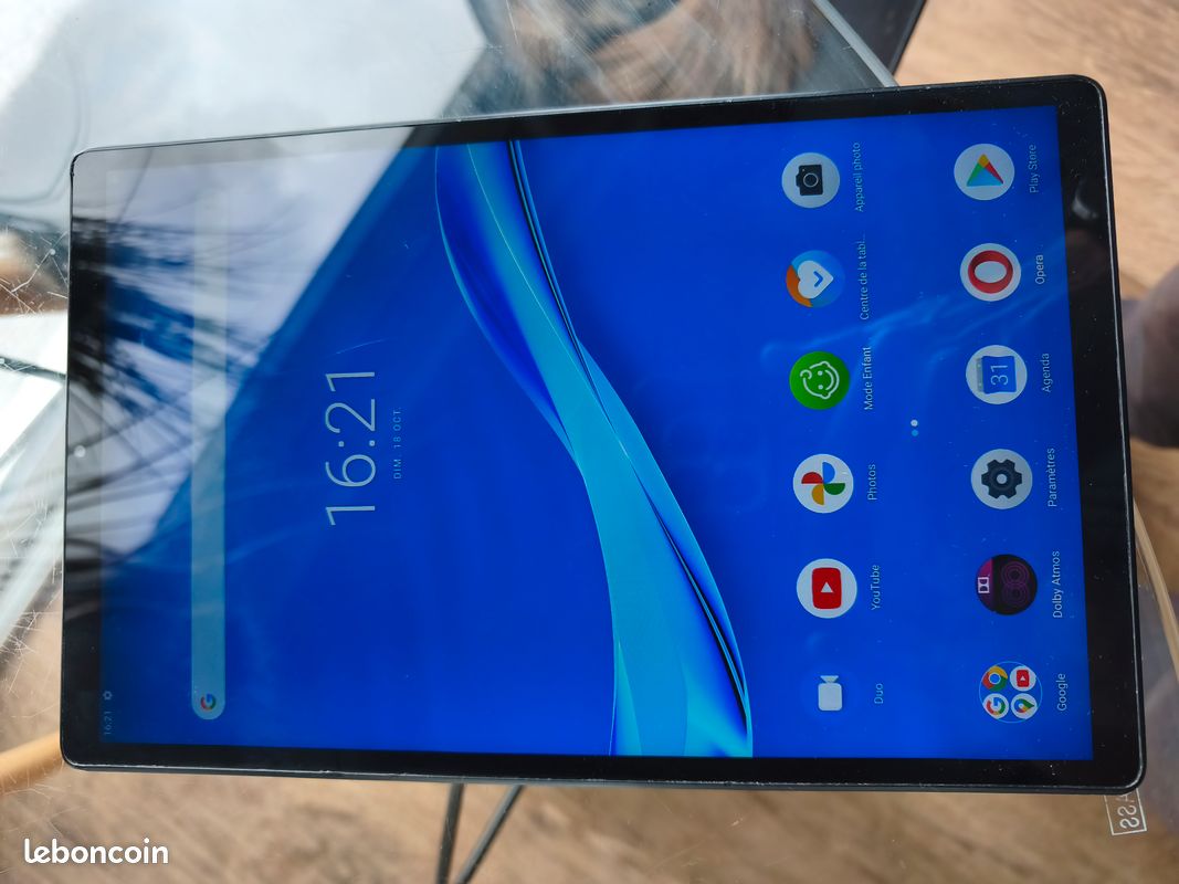 Tablette Lenovo m10 (image 1)