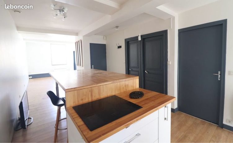 T3 - 70m2 - rénové - cave/garage