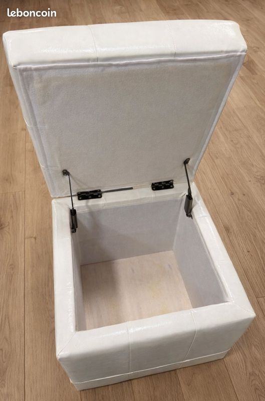 Pouf coffre blanc similicuir en bon état (image 1)