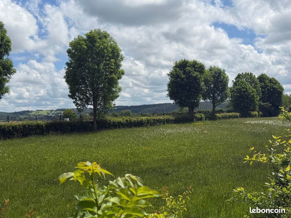 Terrain 800 m² Arpajon Sur Cere · à Arpajon-sur-Cère · 44 000 €