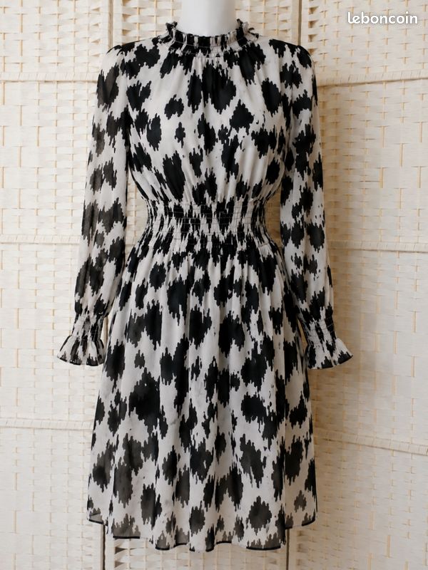 Robe midi manches et col corolle (image 1)