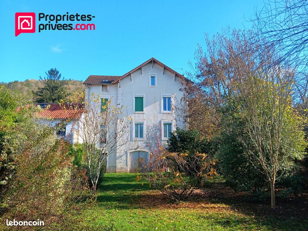 Maison 10 pièces 200 m² · à Cahors · 200 m² · 445 000 €