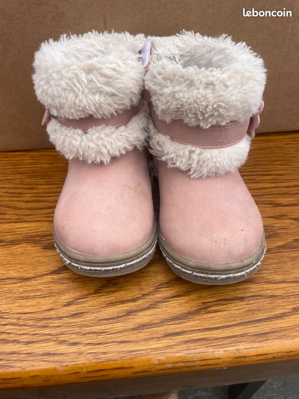 Chaussure bébé (image 1)