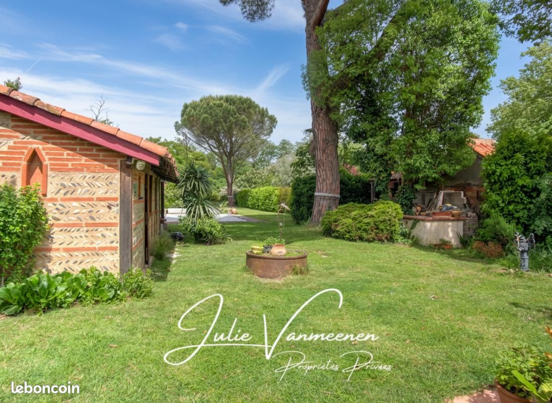 Maison 6 pièces 185 m² · à Roquettes · 185 m² · 375 000 €