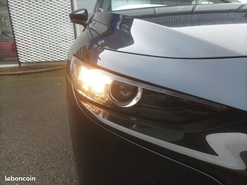 Mazda Mazda 3 2.0 e-SKYACTIV-X M-Hybrid 186ch Nagisa BVA 2025 Euro6e (image 29)