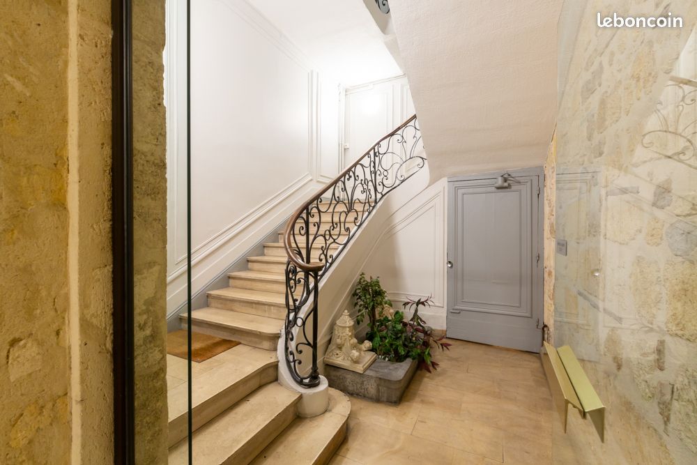 Appartement 6 pièces 117 m² · à Bordeaux · 117 m² · 595 000 €