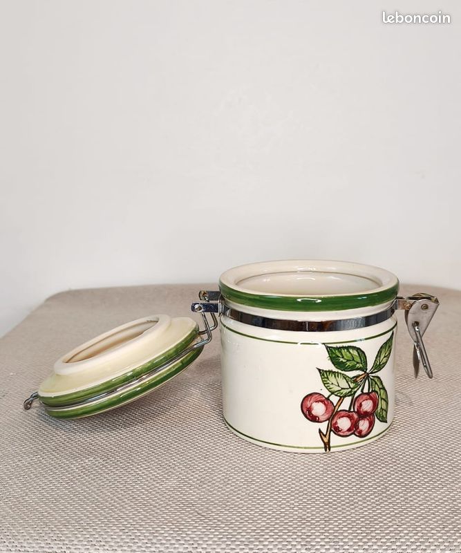 Ceramic Storage Jar with Clamp Lid (image 5)