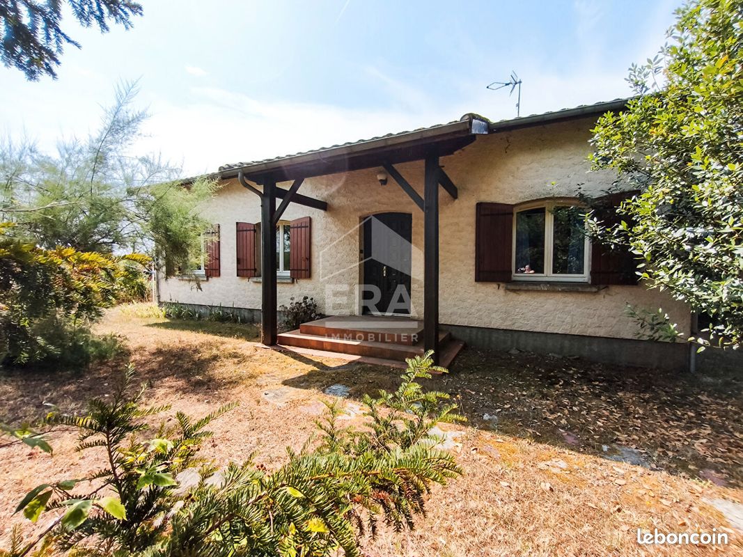 Maison 5 pièces 101 m² · à Saint-Antoine-de-Breuilh · 101 m² · 180 000 €