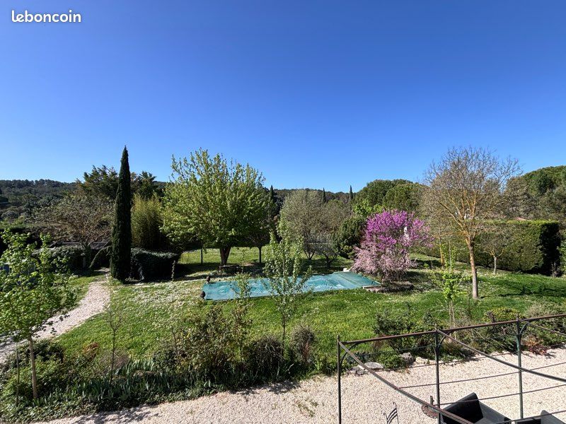 Maison 12 pièces 365 m² · à Cabriès · 365 m² · 1 890 000 €