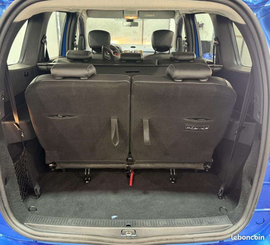Dacia Lodgy dCI 110 7 places BVM6 Stepway (image 21)