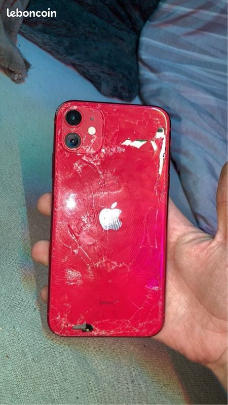 Iphone 11 pour pièce (image 2)