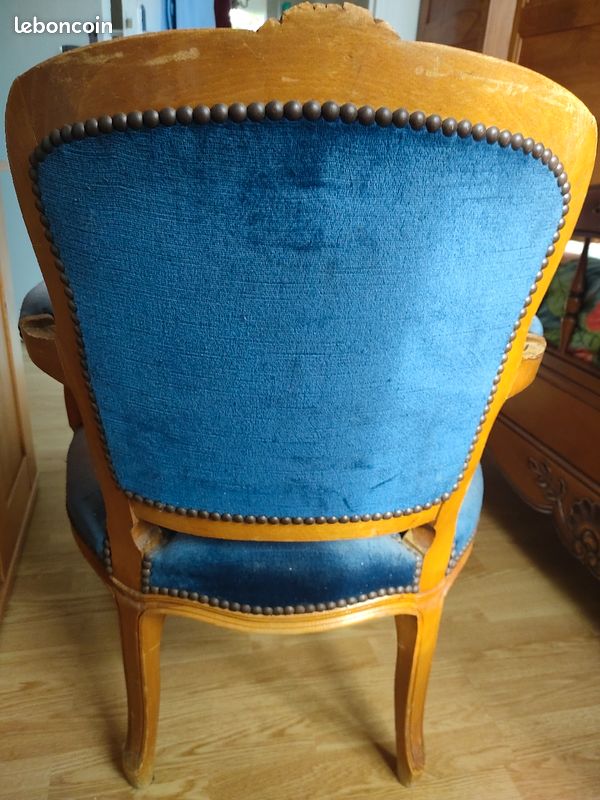 Fauteuil ancien à restaurer (image 2)