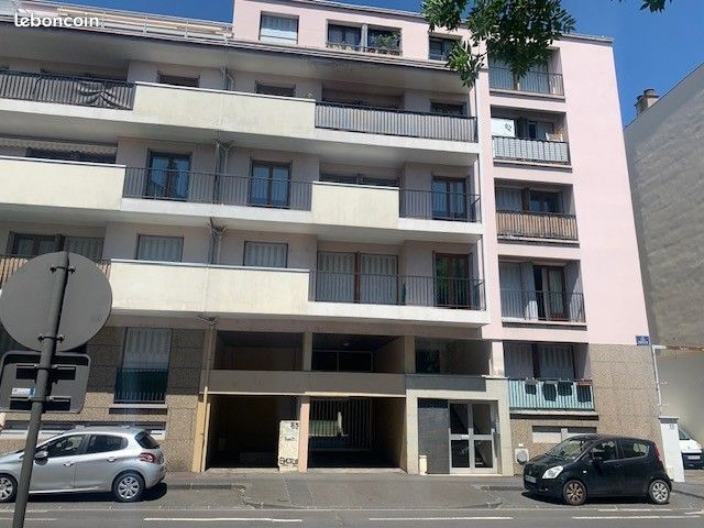 Appartement 3 pièces 76 m² · à Clermont-Ferrand · 76,1 m² · 845 €/mois