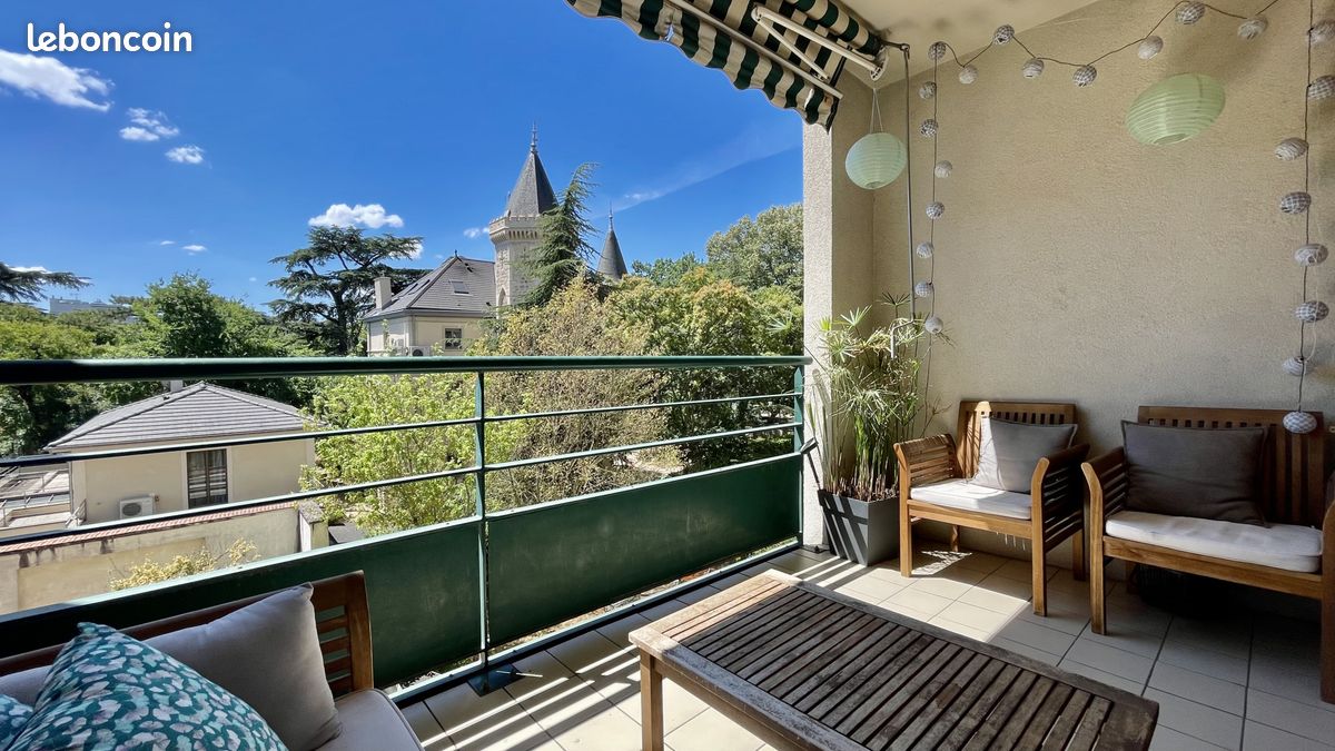 Appartement 5 pièces 110 m² · à Villeurbanne · 110 m² · 375 000 €