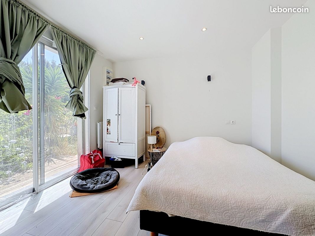 Propriété 6 pièces 163 m² (image 18)