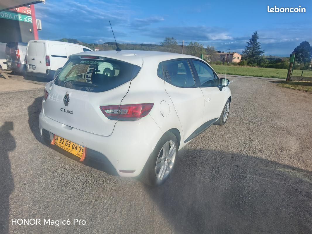 Renault Clio 1.5 DCI 90CH INTENS 5P (image 6)