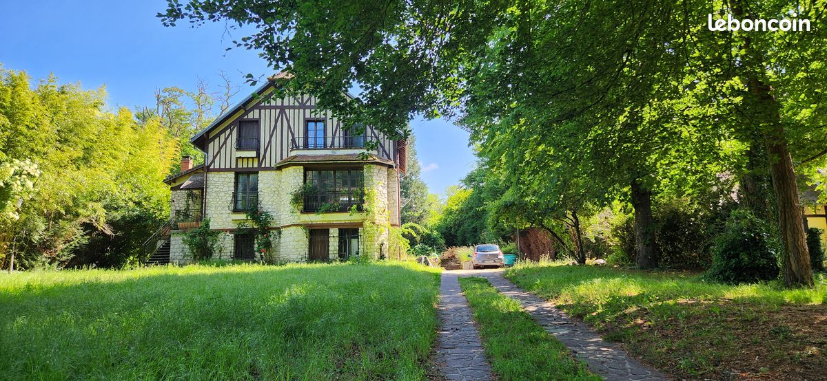 Maison 8 pièces 173 m² · à Samois-sur-Seine · 173 m² · 698 000 €