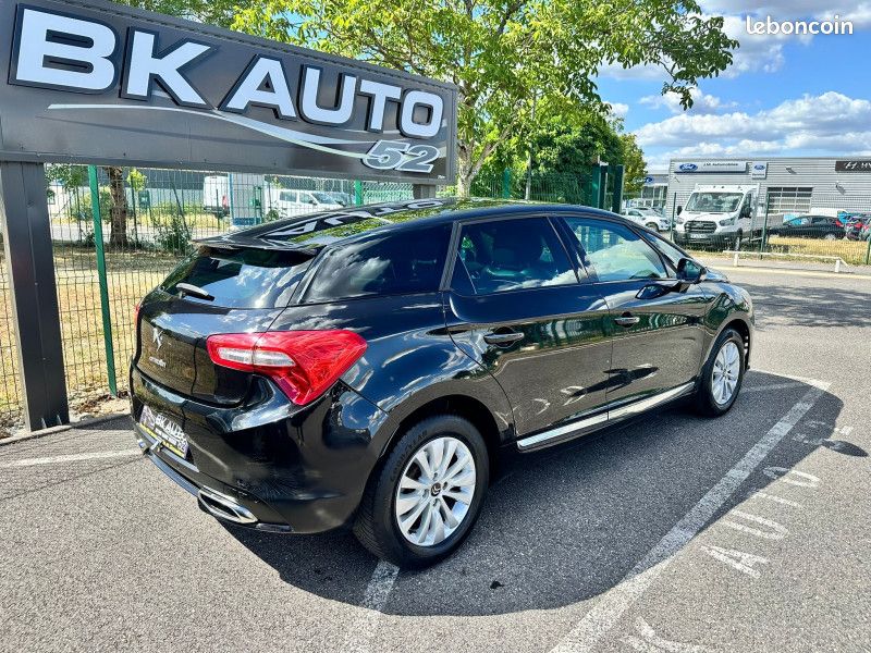 Citroen DS5 1.6 BLUEHDI120 SO CHIC S&S (image 25)