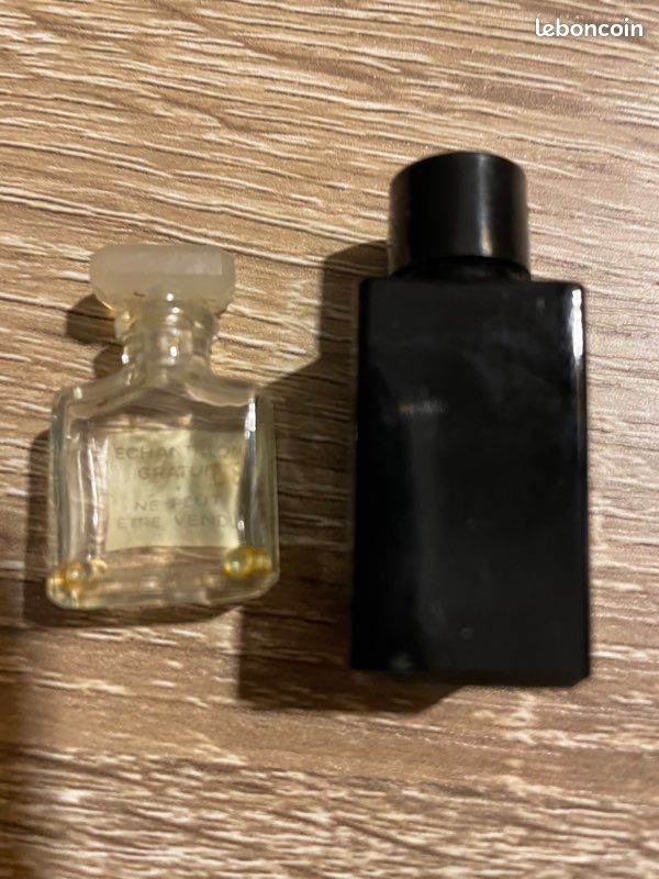 Lot de 2 miniatures parfum vides Chanel (image 2)