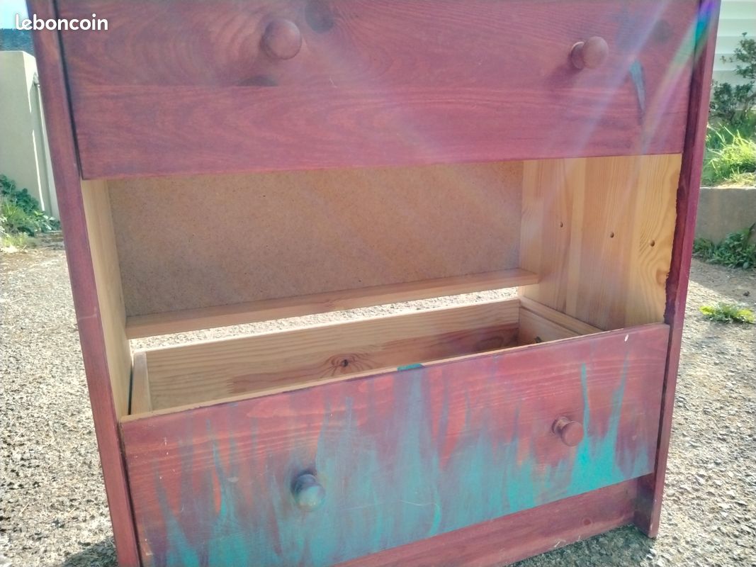Commode (image 2)
