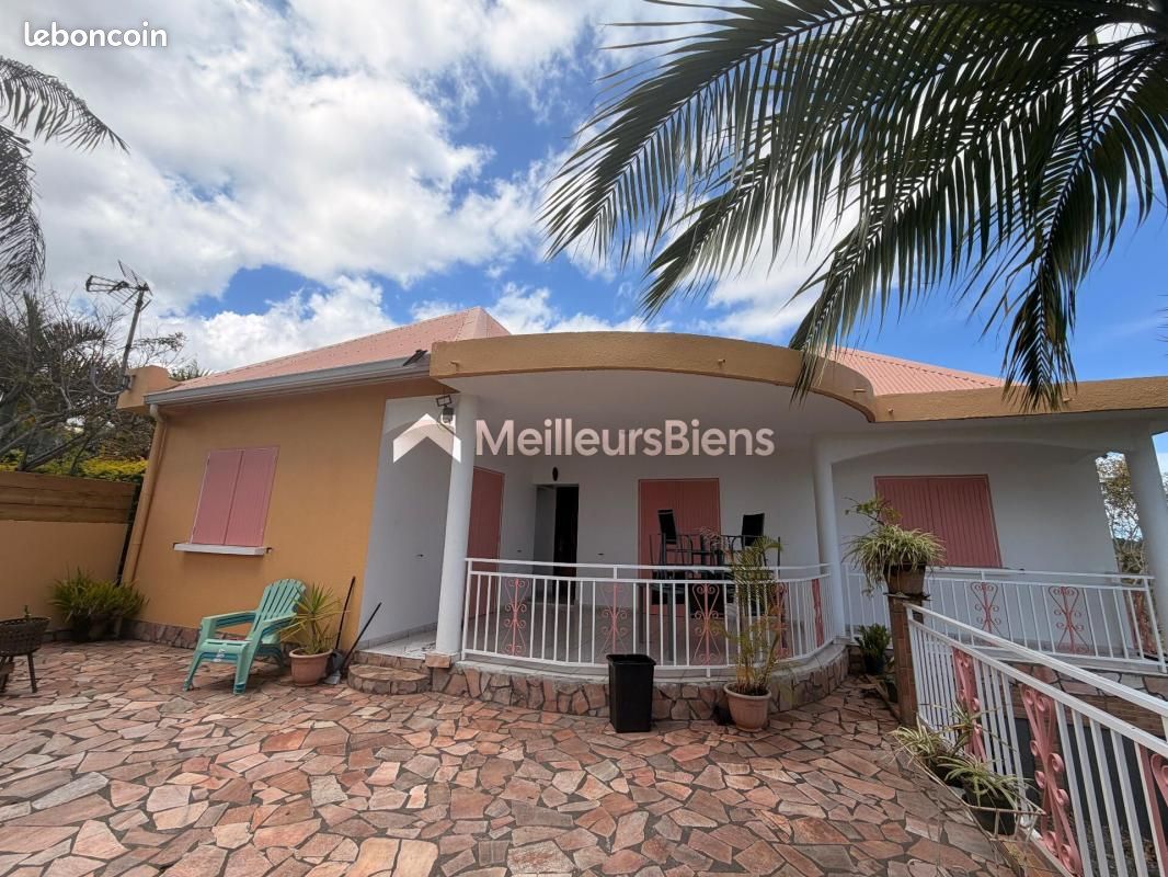 Maison 4 pièces 82 m² · à Saint-Pierre · 82 m² · 520 €/mois