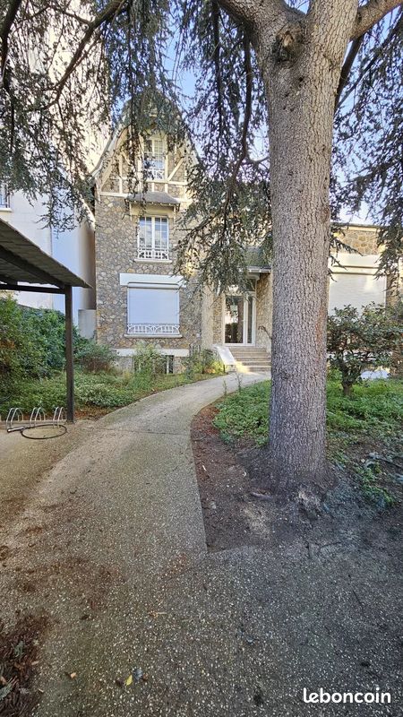 Propriété 17 pièces 416 m² (image 2)
