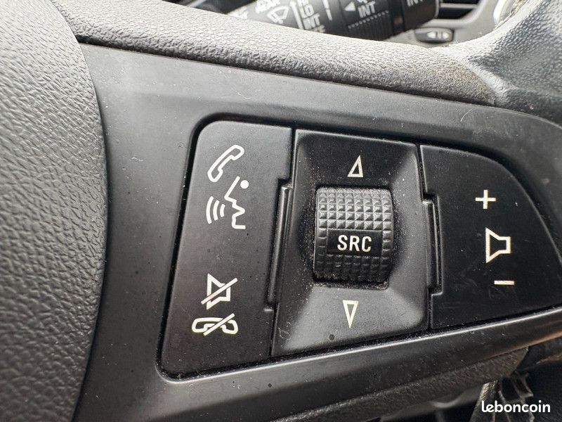 Opel CORSA AFFAIRES 1.3 CDTI 95CH ECOFLEX START/STOP PACK CLIM + REVERSIBLE 5P (image 9)