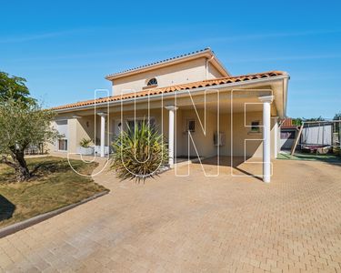 Maison 698 000 € - 192 m²