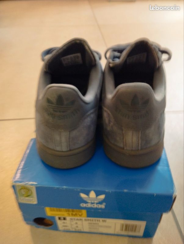 Adidas Originals Baskets Stan Smith onyx en daim Chaussures