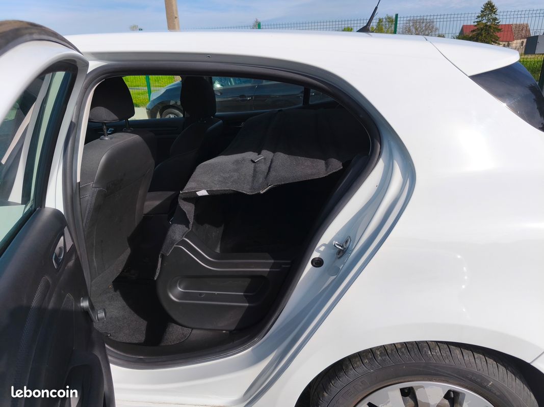 Renault megane dci 115 air nav (image 3)