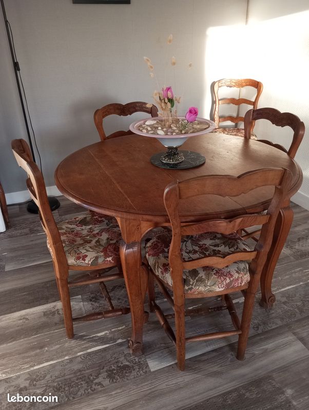 Table salle à manger avec 6chaises ébéniste (image 1)