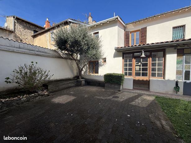 Maison de village 5 pièces 167 m²