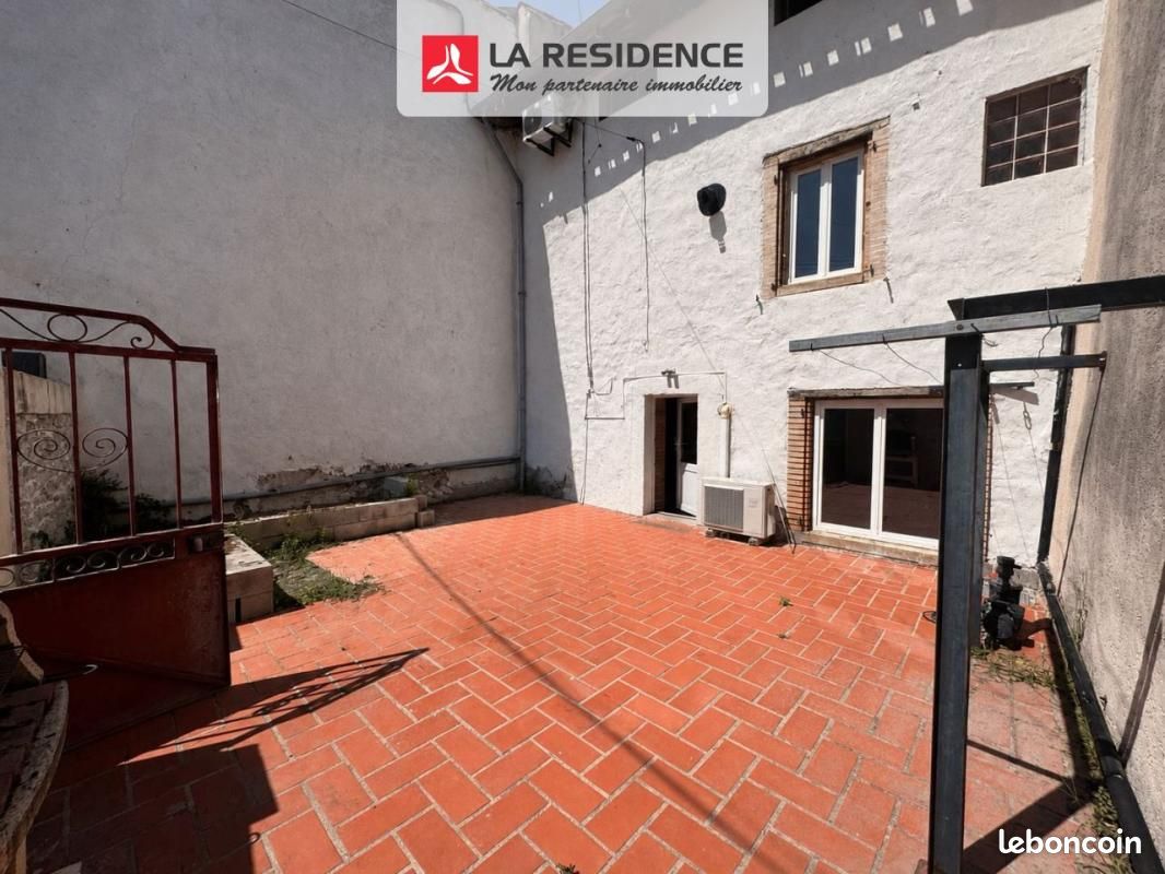 Maison 5 pièces 170 m² · à Castelnaudary · 170 m² · 860 €/mois