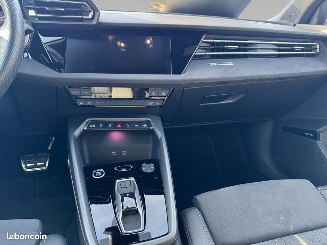 AUDI A3 Berline TFSI Mild Hybrid 150 S tronic 7 S line (image 7)