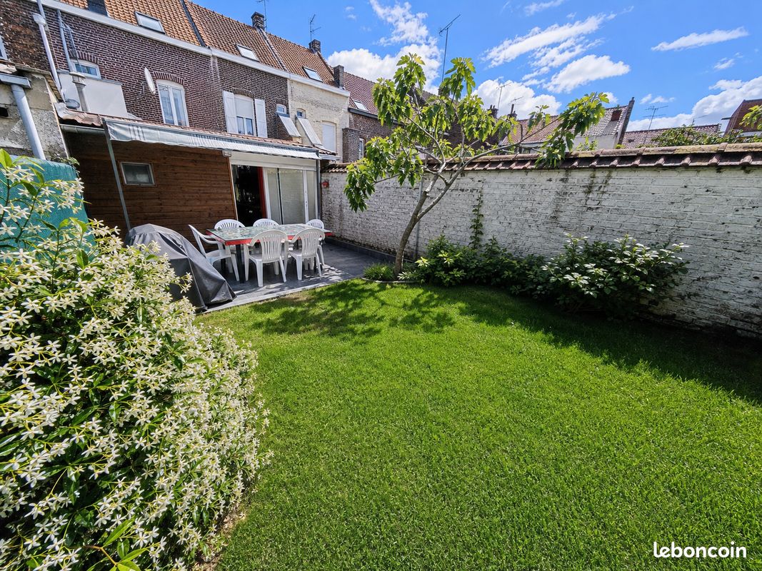 Maison 5 pièces 129 m² · à Tourcoing · 129 m² · 240 000 €