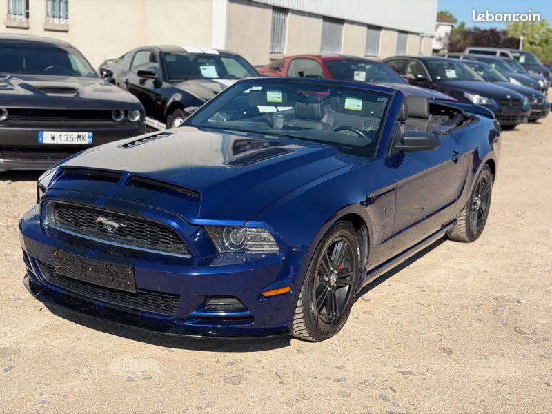 Ford Mustang Cabriolet 3.7i V6 307cv BVA 2014 (image 12)