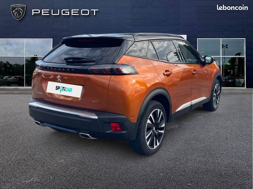 PEUGEOT 2008 PureTech 130 S&S EAT8 GT Pack (image 5)