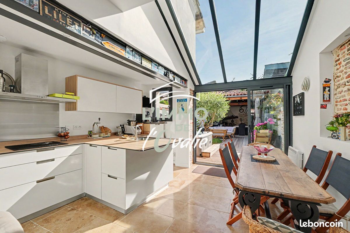 Maison 6 pièces 137 m² · à Grenade · 137 m² · 420 000 €