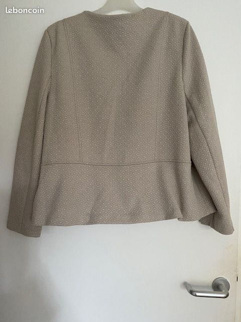 Veste neuve (image 2)