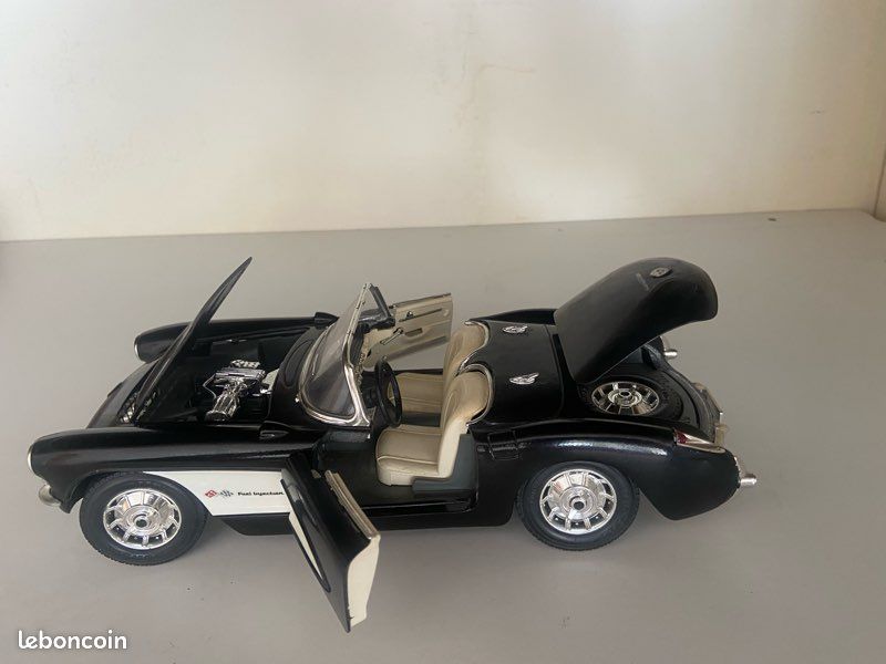 burago 1:18. ref. 3396. chevrolet corvette targ - Acheter Voitures miniatures de collection - échelle 1:18 sur todocoleccion