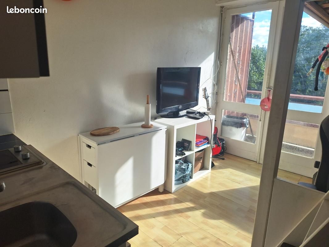 Appartement 1 pièce 15 m² · à Talence · 15 m² · 489 €/mois