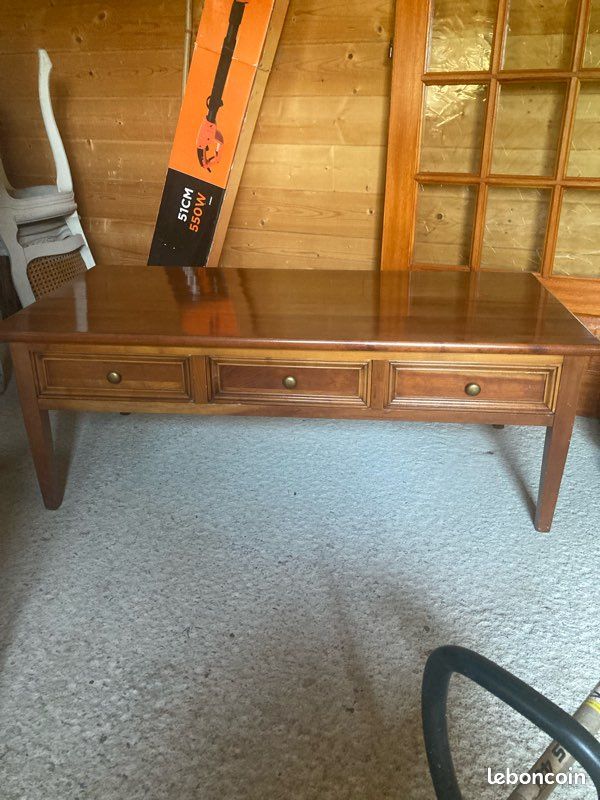 Table Salon (image 1)