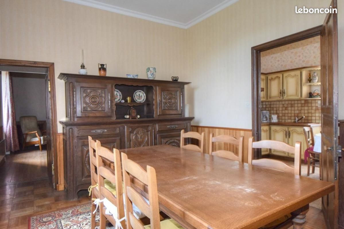 Propriété 9 pièces 200 m² (image 9)