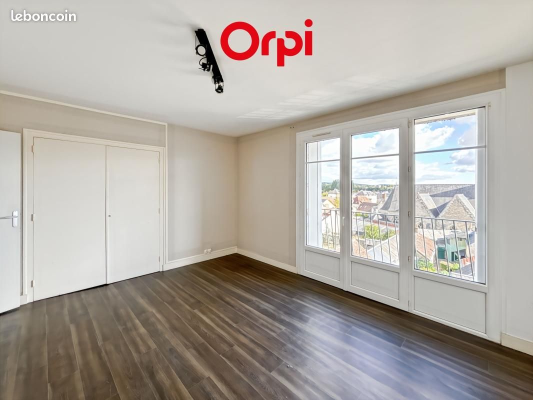 Appartement 3 pièces 52 m² · à La Ferté-Bernard · 52 m² · 49 800 €
