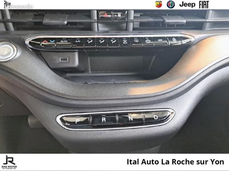 Abarth 500 e 155ch 42kWh Pack 4cv (PRIME CEE 3600 DEDUITE) (image 21)