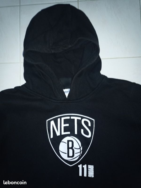 Sweat noir nets taille L (image 1)