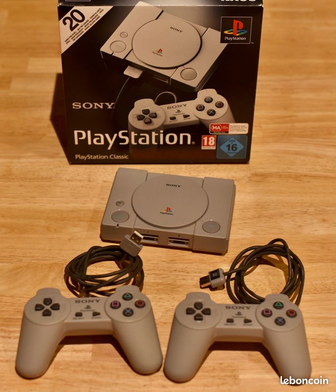 PlayStation Classic Mini - Console PAL - Édition Collector - Boîte Et Jeu Inclus - Très Bon état