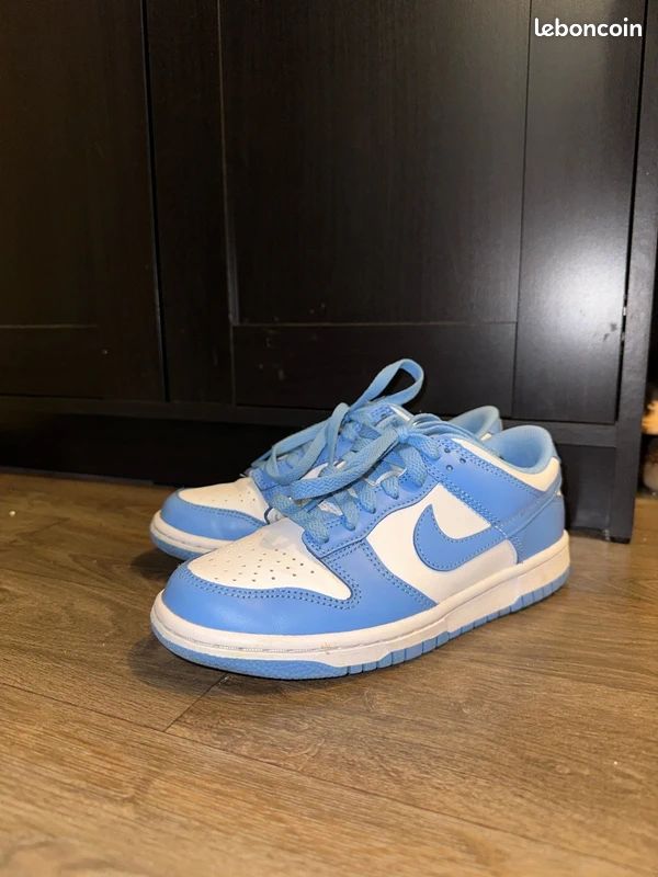 Nike Dunk Low Retro University Blue taille 42 (image 2)