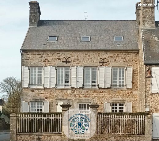 Maison de ville 10 pièces 220 m²