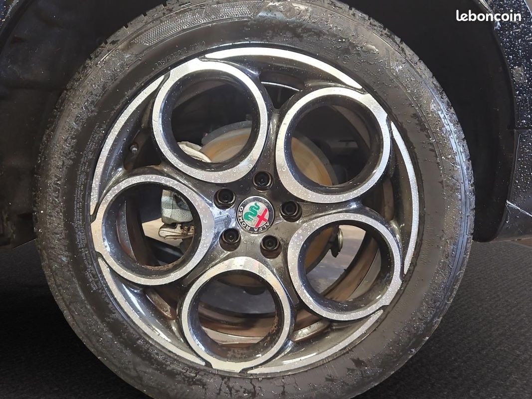 ALFA ROMEO TONALE 1.5 mHEV - 160 TI (image 23)